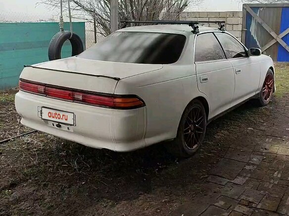 1992 Toyota Mark II VII (X90), белый, 470000 рублей - вид 5