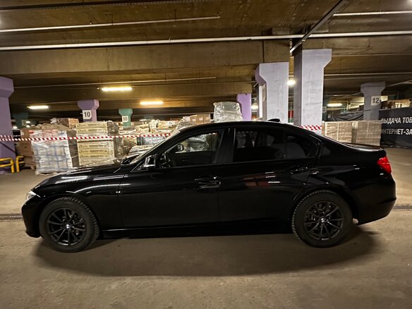 2013 BMW 3 серии 320i VI (F3x), чёрный, 1450000 рублей - вид 3