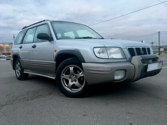 2001 Subaru Forester I Рестайлинг, серебристый - вид 3