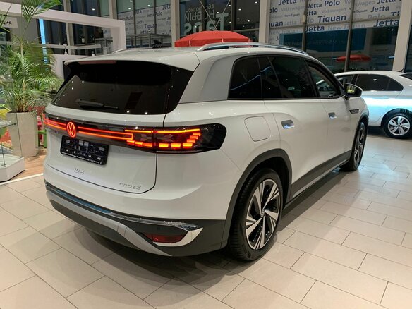 2022 Volkswagen ID.6 Crozz, белый - вид 5