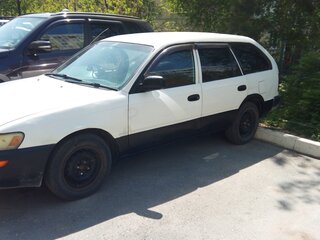 1998 Toyota Corolla VII (E100), белый, 300000 рублей, вид 2
