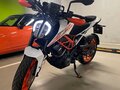 2021 KTM 390 Duke, белый, 500000 рублей - вид 2
