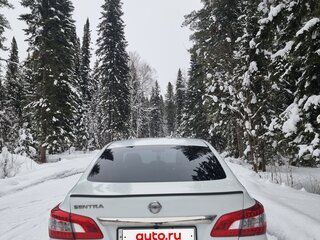 2015 Nissan Sentra VII (B17), белый, 1000000 рублей, вид 5