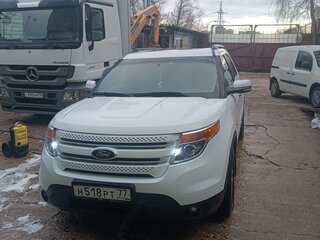 2013 Ford Explorer V, белый, 1740000 рублей, вид 3