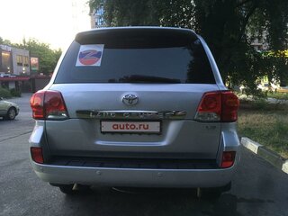 2012 Toyota Land Cruiser 200 Series, серый, 3600000 рублей, вид 4