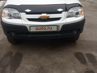 2017 Chevrolet Niva I Рестайлинг, белый, 950000 рублей, вид 1