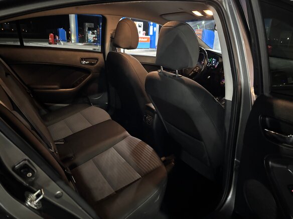 2017 Kia Cerato III Рестайлинг (Classic), серый, 1590000 рублей - вид 15