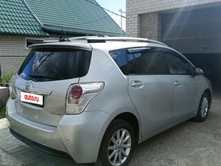 2014 Toyota Verso I Рестайлинг, серебристый, 1520000 рублей, вид 4