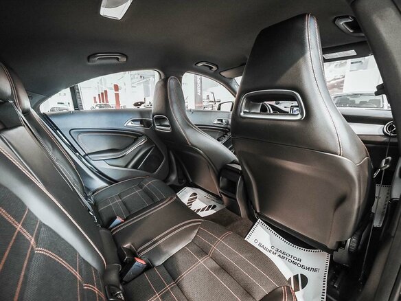 2013 Mercedes-Benz CLA 200 I (C117, X117), чёрный - вид 25