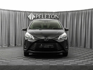 2018 Toyota Vitz III (XP130) Рестайлинг, чёрный, 950000 рублей, вид 3