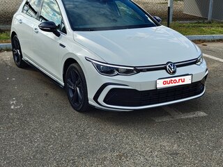 2021 Volkswagen Golf VII Рестайлинг, белый, 2600000 рублей, вид 1