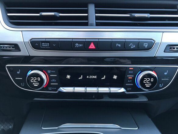 2015 Audi Q7 II (4M), коричневый - вид 12