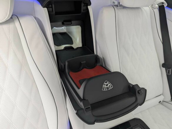 2026 Mercedes-Benz Maybach GLS 600 I Рестайлинг, белый, 32700000 рублей - вид 20
