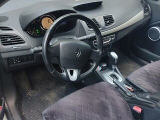 2012 Renault Fluence I, белый, 800000 рублей, вид 4