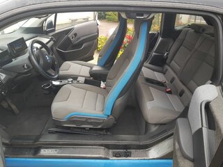 2017 BMW i3 REX 94Ah I (I01), чёрный, 1916523 рублей, вид 4