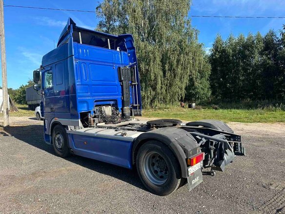 2008 DAF XF 105, синий, 2850000 рублей - вид 4