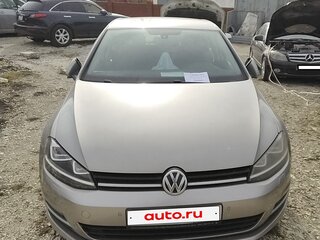 Volkswagen Golf VI