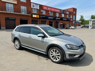 2015 Volkswagen Golf Alltrack VII, серебристый, 1700000 рублей, вид 3