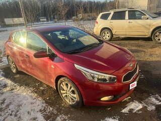 2014 Kia Ceed II, красный, 1150000 рублей, вид 3