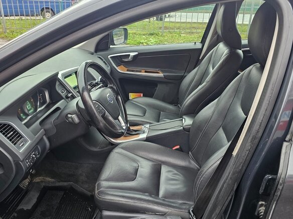 2014 Volvo XC60 I Рестайлинг, серый, 1800000 рублей - вид 5