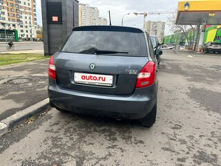 2011 Skoda Fabia II Рестайлинг, серый, 474000 рублей, вид 3