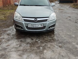 2011 Opel Astra H Рестайлинг, серый, 560000 рублей, вид 3