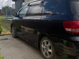 2002 Toyota Ipsum II (M20), чёрный, 850000 рублей, вид 3