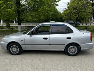 2006 Hyundai Accent ТагАЗ II, серебристый, 450000 рублей, вид 4