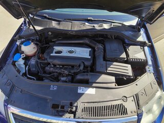 2010 Volkswagen Passat B6, синий, 792000 рублей, вид 4