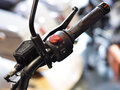 2025 Royal Enfield Guerrilla 450, синий, 559000 рублей - вид 11