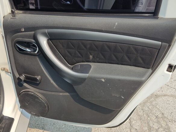 2018 Renault Duster I Рестайлинг, белый, 1100000 рублей - вид 25