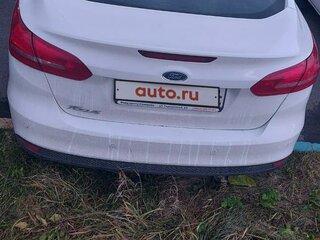 2017 Ford Focus III Рестайлинг, белый, 950000 рублей, вид 4
