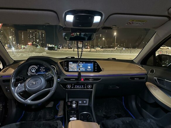 2020 Hyundai Sonata VIII (DN8), чёрный, 2650000 рублей - вид 7