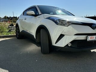2018 Toyota C-HR I, белый, 2470000 рублей, вид 2