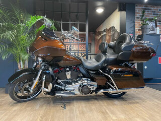 2019 Harley-Davidson CVO Limited, коричневый, 3850000 рублей, вид 1
