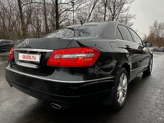 2009 Mercedes-Benz E-Класс 300 IV (W212, S212, C207), чёрный, 1250000 рублей, вид 2