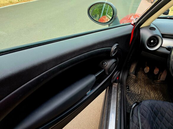 2013 Mini Hatch Cooper II (R56) Рестайлинг, красный, 900000 рублей - вид 15