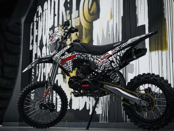 2025 BSE EX 125, чёрный, 86400 рублей