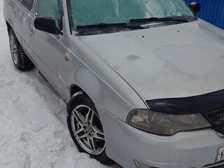 2010 Daewoo Nexia I Рестайлинг, серебристый, 185000 рублей, вид 2