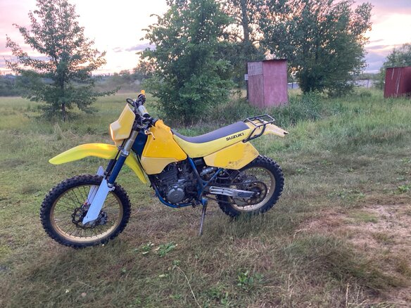 1993 Suzuki DR 250, жёлтый, 180000 рублей - вид 5