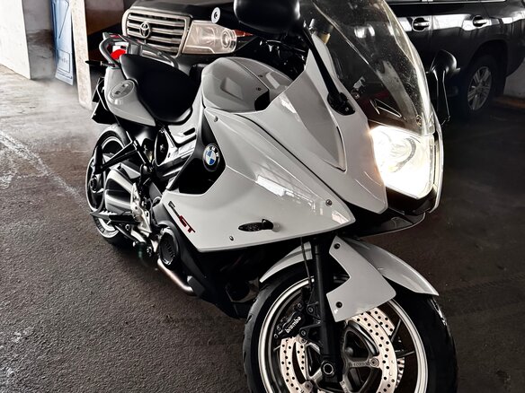 2014 BMW F 800 GT, белый, 730000 рублей - вид 6