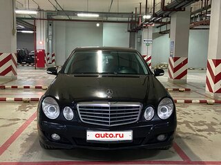 2008 Mercedes-Benz E-Класс 200 III (W211, S211) Рестайлинг, чёрный, 900000 рублей, вид 2