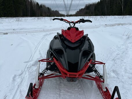 2019 Yamaha Sidewinder, красный, 1800000 рублей, вид 3