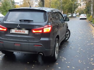 2010 Mitsubishi ASX I, чёрный, 830000 рублей, вид 3