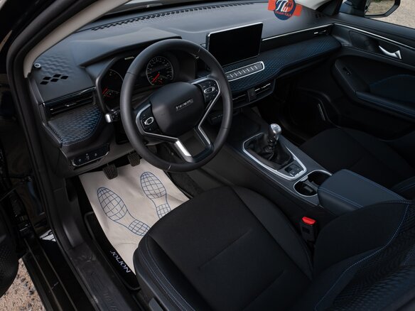 2024 Haval Jolion I Рестайлинг, чёрный, 2300000 рублей - вид 6
