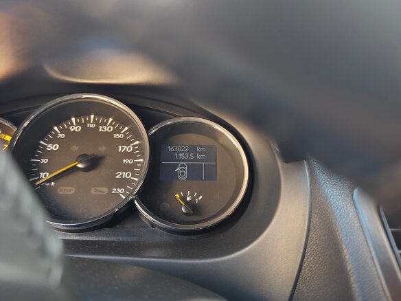 2012 Renault Fluence I, красный, 820000 рублей - вид 16