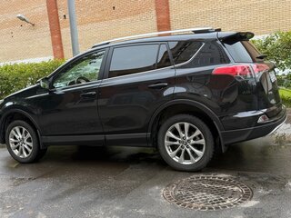 2016 Toyota RAV4 IV (XA40) Рестайлинг, чёрный, 3000000 рублей, вид 4