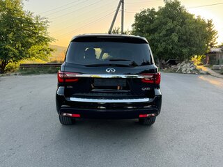 2018 Infiniti QX80 I Рестайлинг 2, чёрный, 3700000 рублей, вид 4