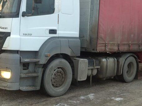 2012 Mercedes-Benz Axor, белый, 2600000 рублей, вид 3