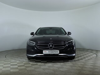 2020 Mercedes-Benz E-Класс 200 d V (W213, S213, C238) Рестайлинг, чёрный, 2950000 рублей, вид 2
